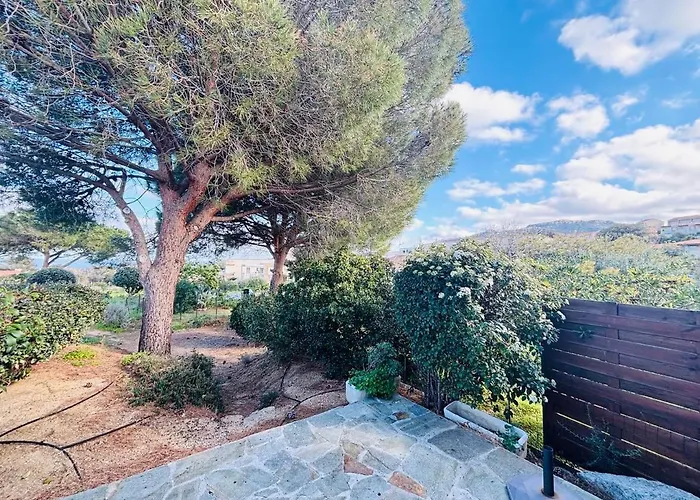 Boug 26 * Lumio (Corsica)